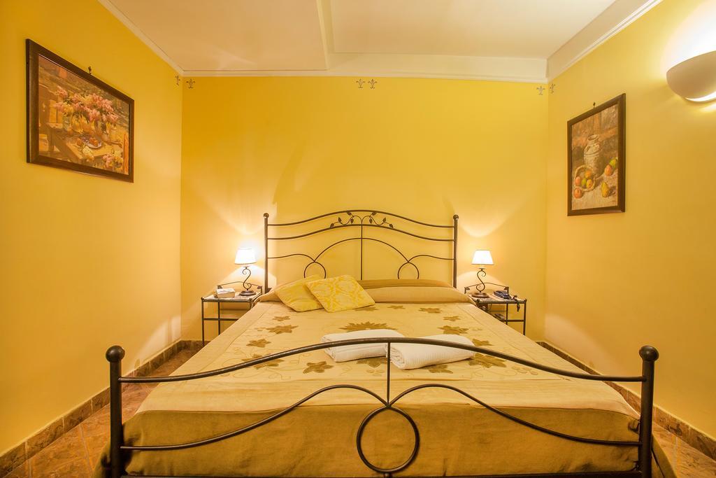 B&B L'Alloggio Dei Vassalli Napoli Ngoại thất bức ảnh