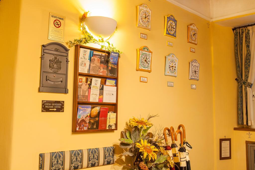 B&B L'Alloggio Dei Vassalli Napoli Ngoại thất bức ảnh