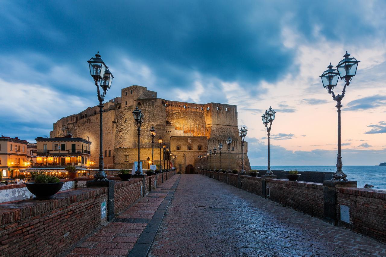 B&B L'Alloggio Dei Vassalli Napoli Ngoại thất bức ảnh